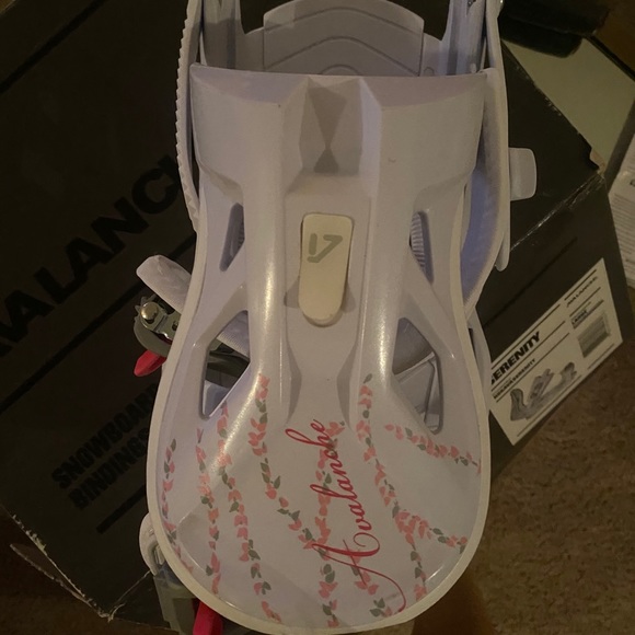 SNOWBOARD BINDINGS - Picture 5 of 9